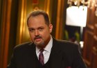 The artist"Mohamed Mahmoud Abdel-Aziz " announced his marriage officially in France .