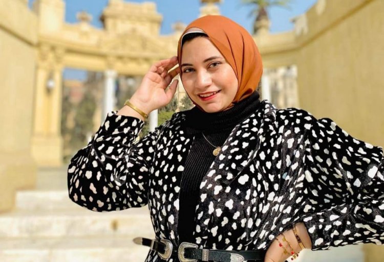 Shrouk Ali Youssef , she's 25 Years old , she's graduated from the faculty of engineering , she's the author of the book " Lin "