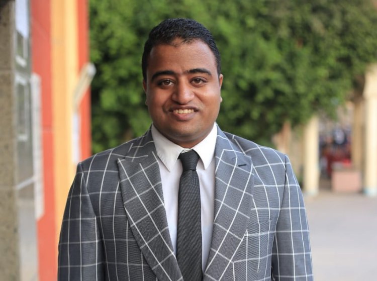 Abdullah Yassin, a graduate of the Faculty of Commerce at South Valley University from Luxor Governorate, a researcher in public policies at the Department of Political Science at Assiut University.