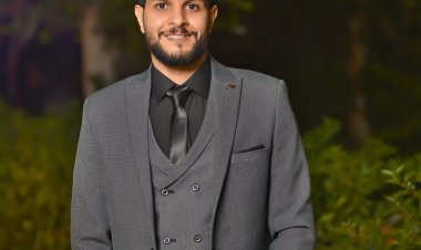 سفير المساعدة محمد صبحي يقدم مبادرة "علموهم" لتعليم الخرجين بالمجان