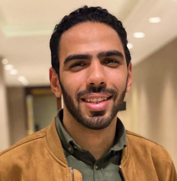 The letters are always the same, but the workmanship differs with the creativity of each maker, the creator of today in the first grades, Youssef Al-Domouky.