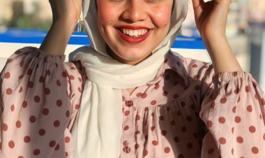 Every girl loves beauty but in Ghadeer’s case, the matter was different because she found her talent and passion for hairstyling at that time.